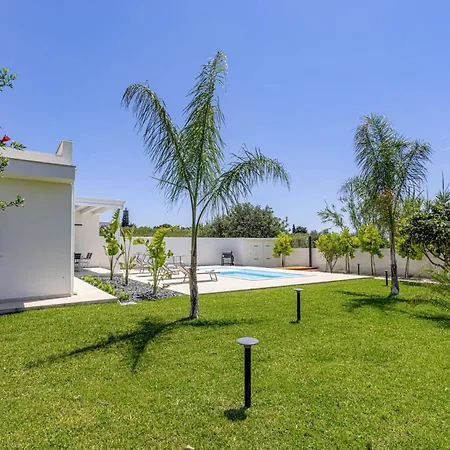 Ares By Plus Villa *